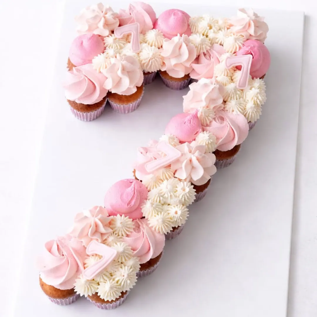 pink number cupcake cake, number cupcake cake, pull apart cupcake cake, pink cupcakes, birthday cupcake cake, baby shower cupcakes, number cake cupcakes, mini cupcake cake, celebration cupcakes